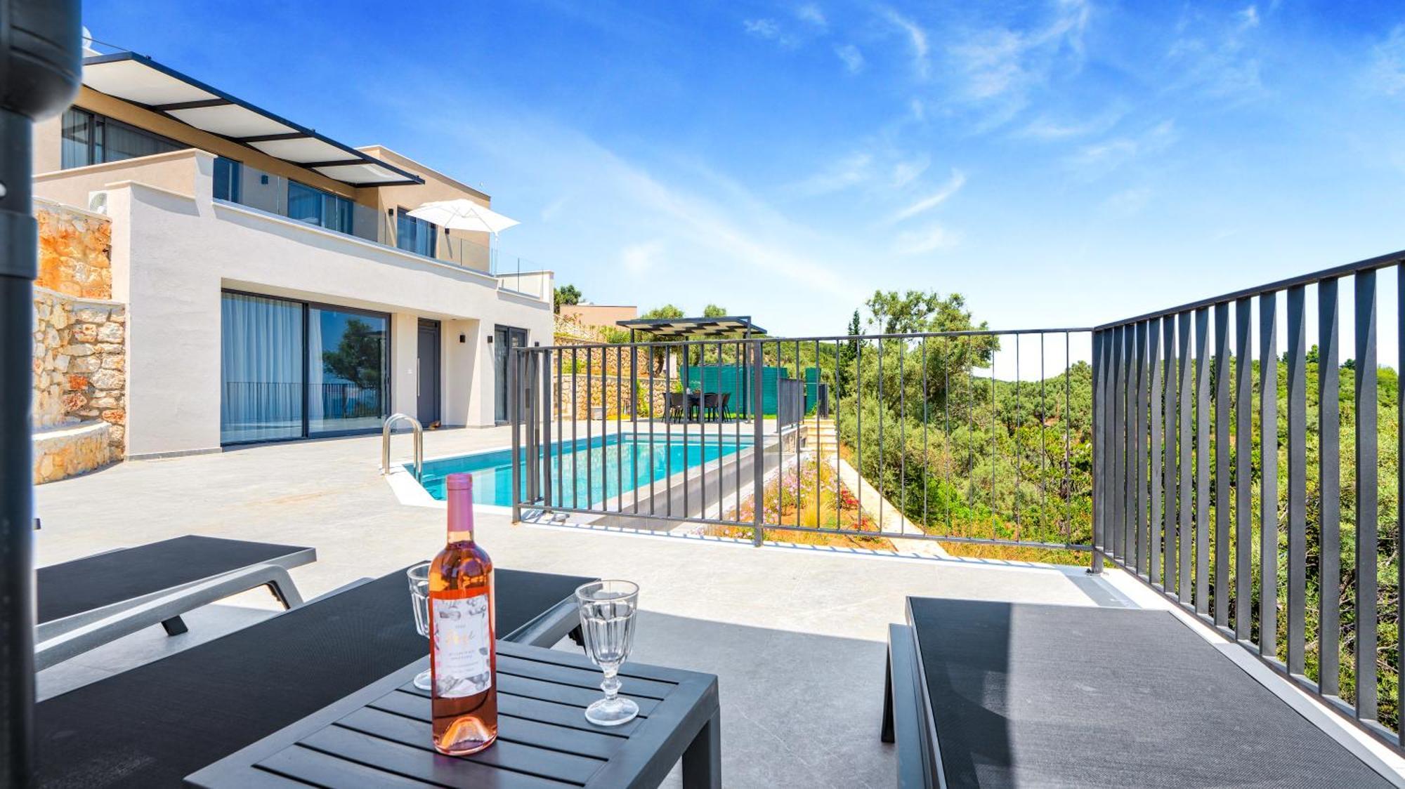 Ecstasy Luxury Villas Apolpaina Bagian luar foto
