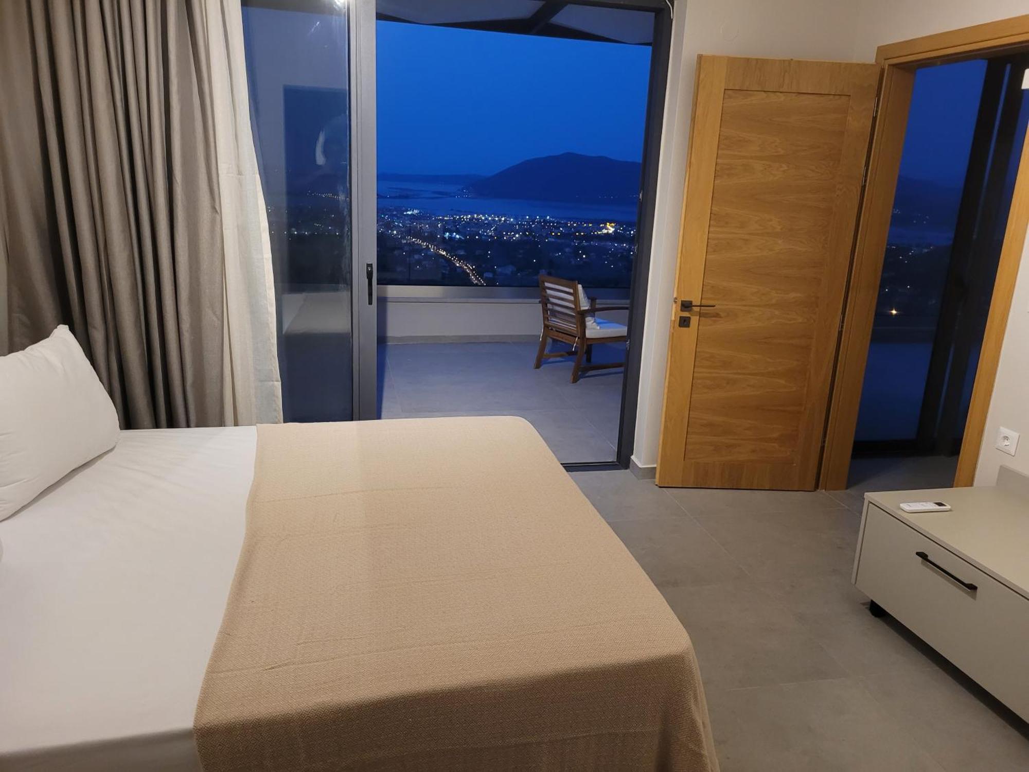 Ecstasy Luxury Villas Apolpaina Bagian luar foto